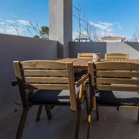 Pejakovic Apartament *