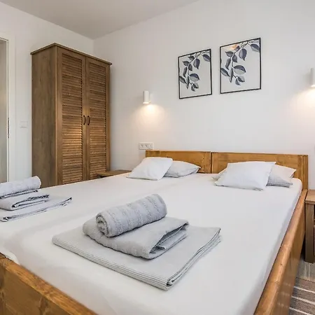 Pejakovic Apartament *